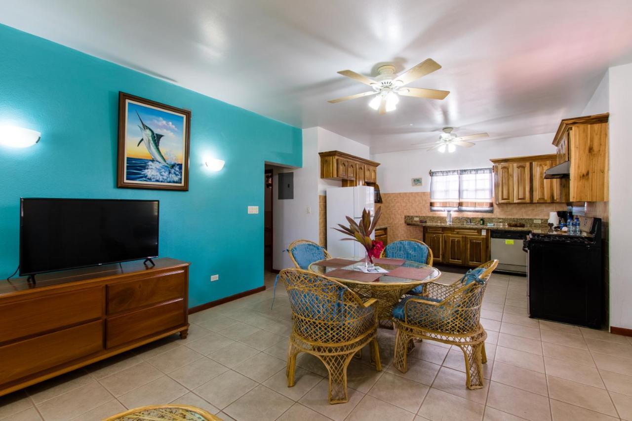 Miramar Suites Placencia الغرفة الصورة